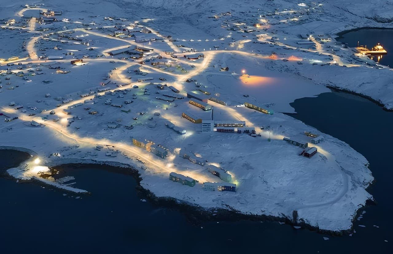 The Greenland Option: Inside Silicon Valley’s Arctic “Freedom City”